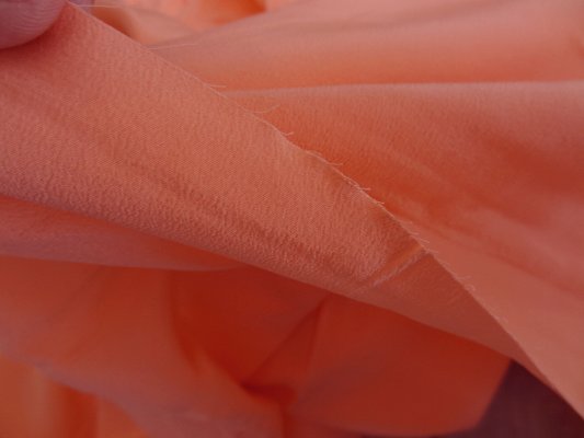 Crêpe de soie capucine orange 02