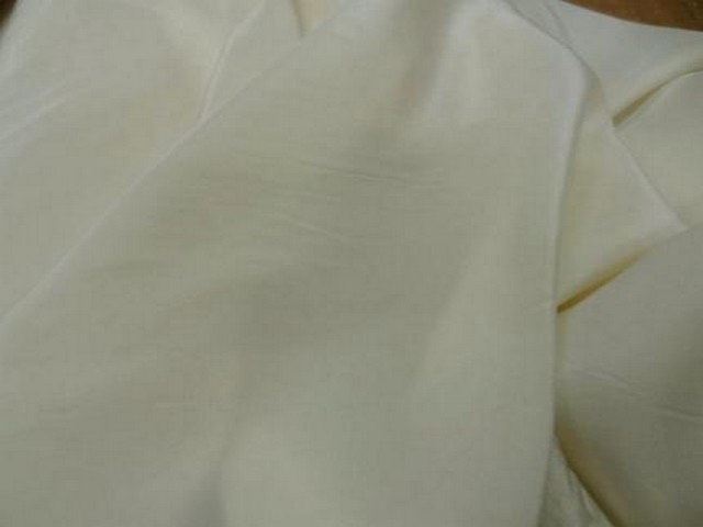 Crepe de soie ecru 4
