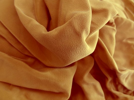 Crêpe de soie fauve 01
