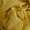 Crêpe de soie ocre jaune 01
