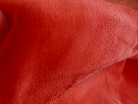 Crêpe de soie rouge tomate 02