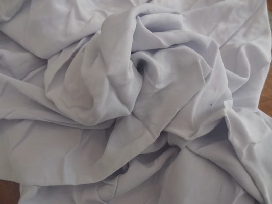 Crêpe de soie teinte argile 01