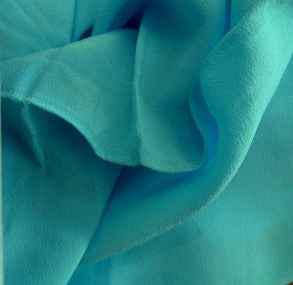 Crêpe de soie turquoise 01
