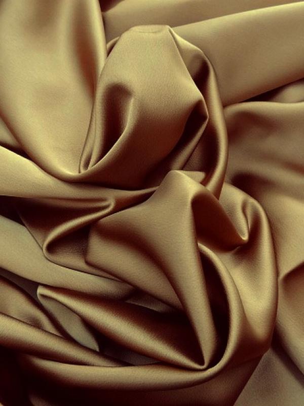 Crepe satin teinte caramel toffee 1 