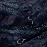 Crepe viscose ecritures fond gris fonce 2 