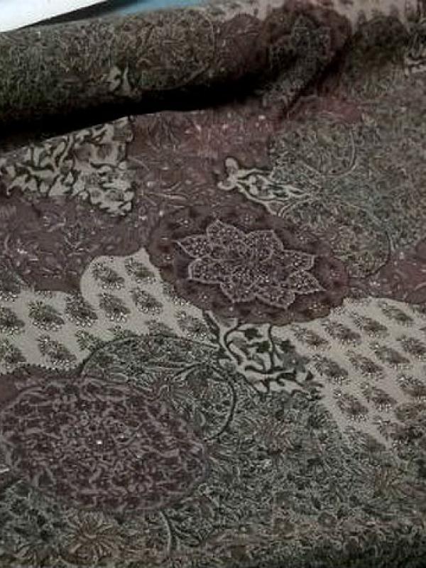 Crepe viscose fleuri kaki et noisette 1 