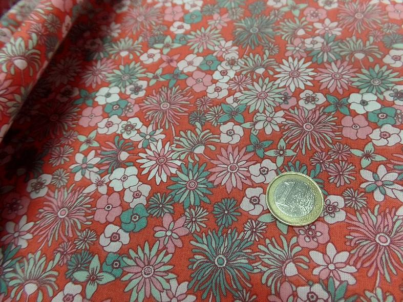 Cretonne motif fleuri corail et jade 2