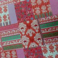 Cretonne motif patchwork framboise et jade 2