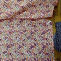 Cretonne motif petit feuillage corail violet 1 