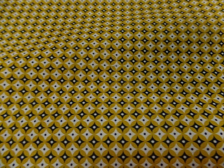 Cretonne petit motif vintage moutarde 1