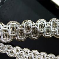 Croquet en rayonne blanc et or clair 1