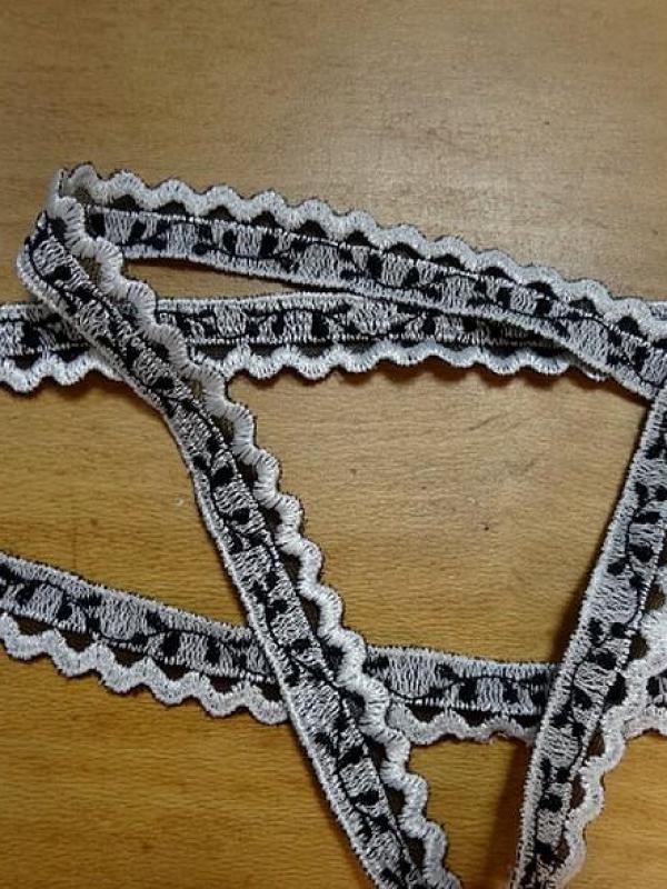 Croquet fantaisie noir et blanc 2