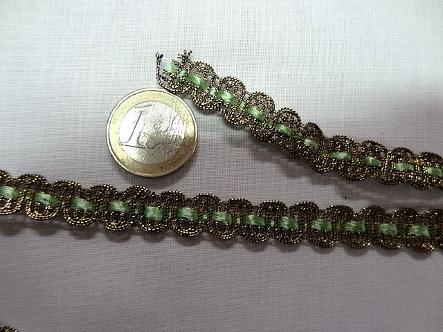 Croquet metal or cuivre et ruban vert clair 3