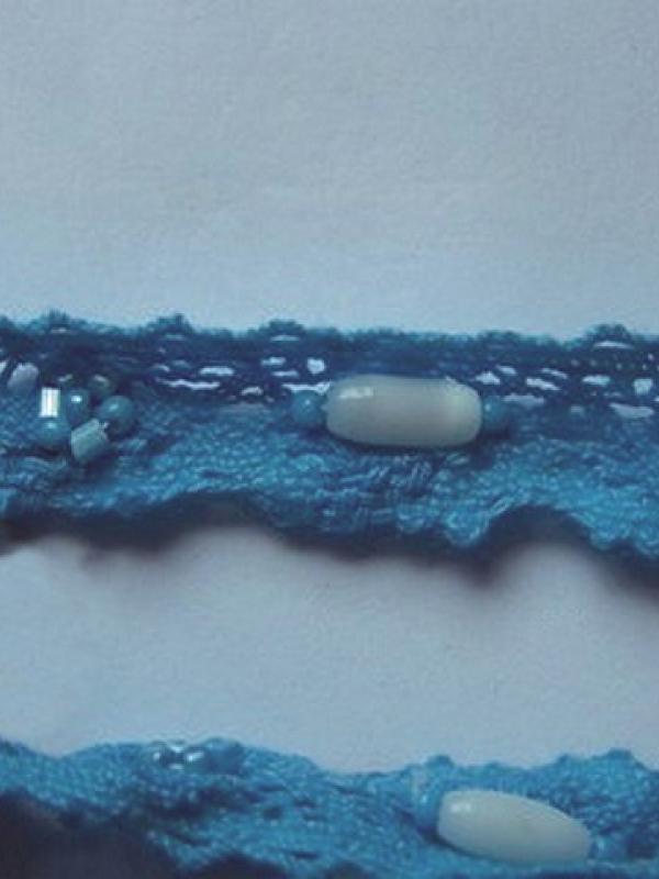 Dentelle amandine coton bleu perle 3 