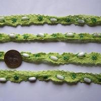 Dentelle amandine coton vert anis perle 1