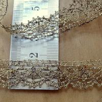 Dentelle aux fuseaux mecaniques vieil or 2 