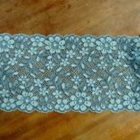 Dentelle bleu celeste extensible grande largeur 1