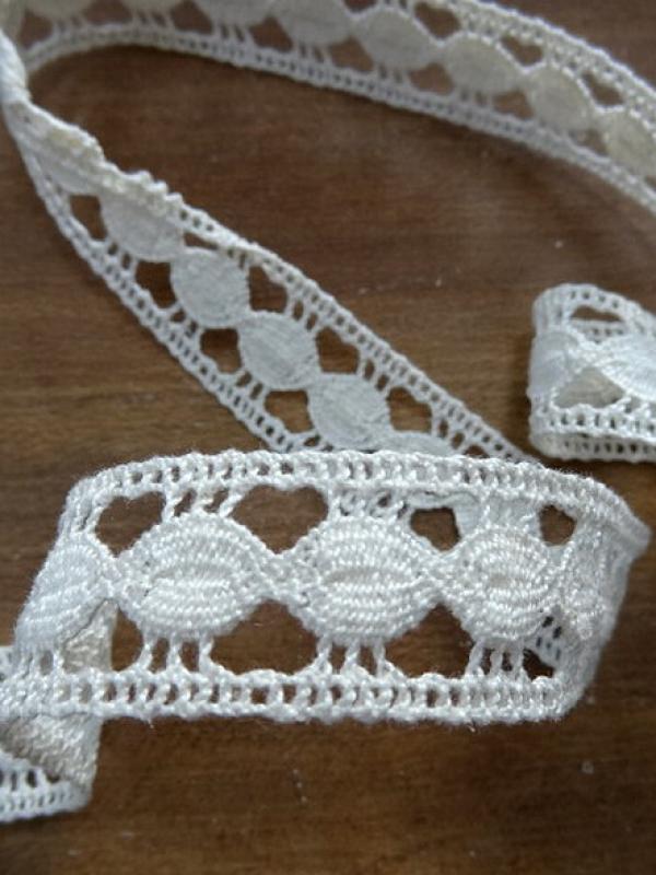 Dentelle coton meringue 1 