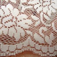Dentelle de charme blanche 3