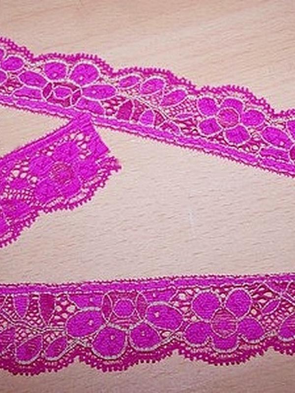 Dentelle extensible fuchsia fleurie petite largeur 1 1 