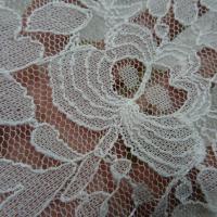 Dentelle lycra fleurie blanc casse 1