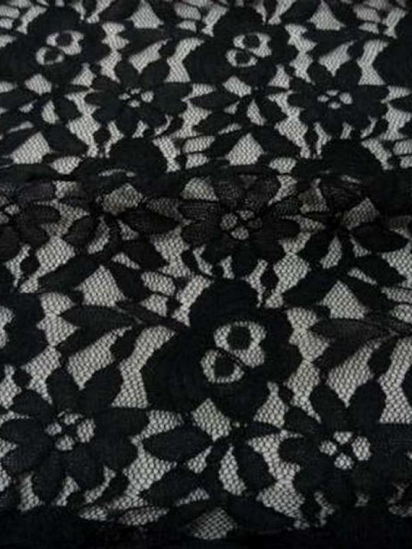 Dentelle lycra noire fleurs et volutes 1
