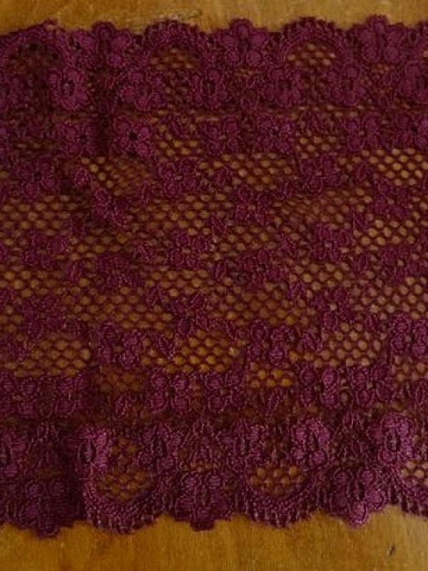 Dentelle lycra prune 1 