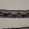 Dentelle noire fine sequins et perles 4