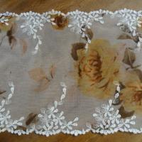 Dentelle pilgrim resille imprimee brodee 4