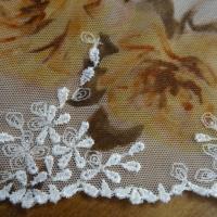 Dentelle pilgrim resille imprimee brodee 6 