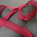 Dentelle resille brodee rose cramoisi 1