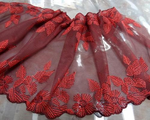 Dentelle resille rouge bourgogne brodee rouge 1