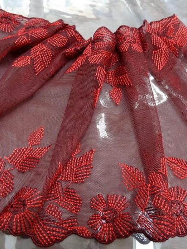 Dentelle resille rouge bourgogne brodee rouge 1