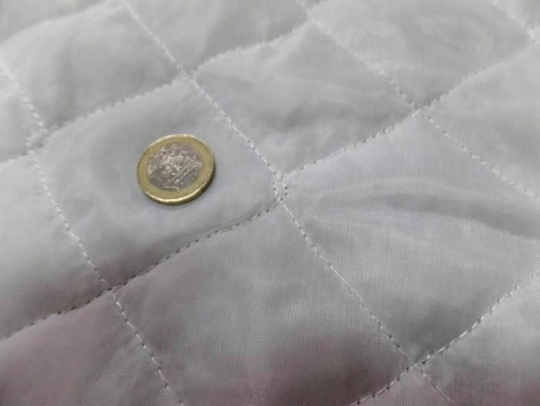 Doublure matelassee fine blanc pur 1