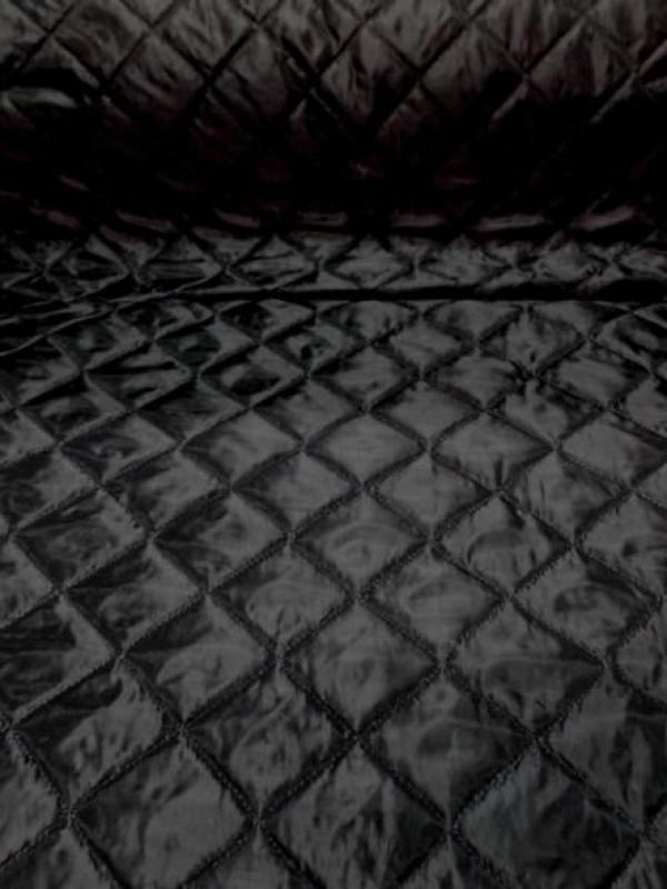 Doublure matelassee polyester noire couture carreaux 