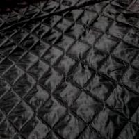 Doublure matelassee polyester noire couture carreaux 1