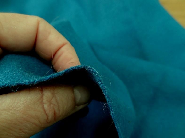 Drap de laine bleu turquoise fonce 8
