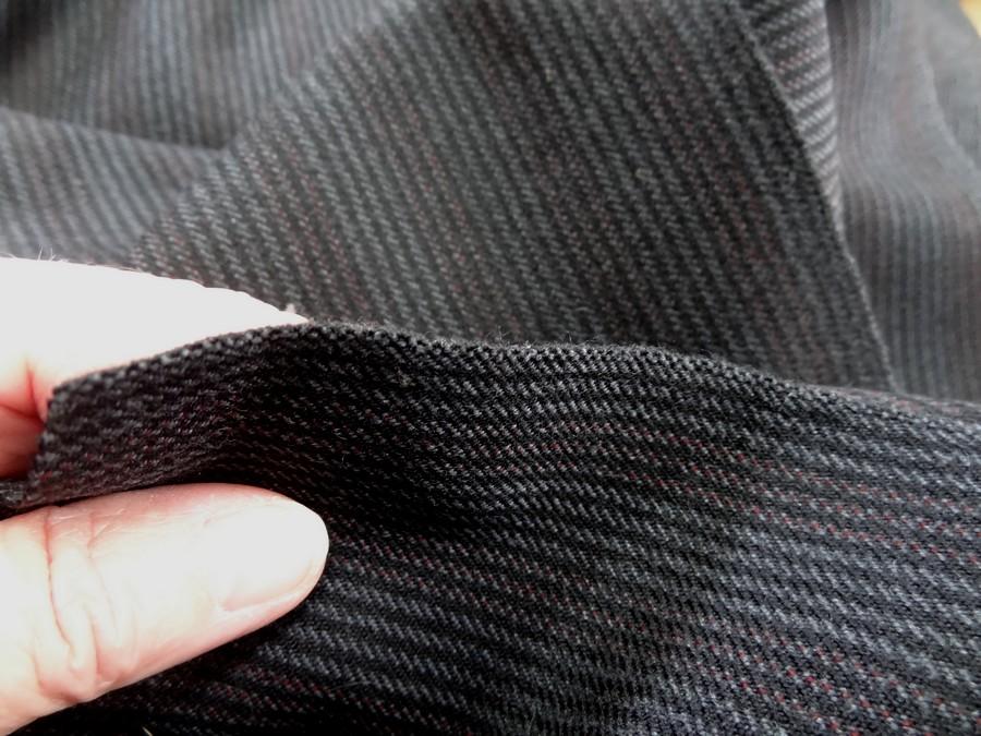 Drap de laine fines rayures gris anthracite bordeaux 4