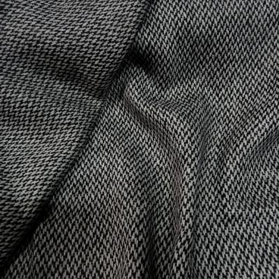 Drap de laine motif tisse noir et blanc 2 