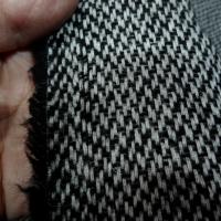 Drap de laine motif tisse noir et blanc 4 
