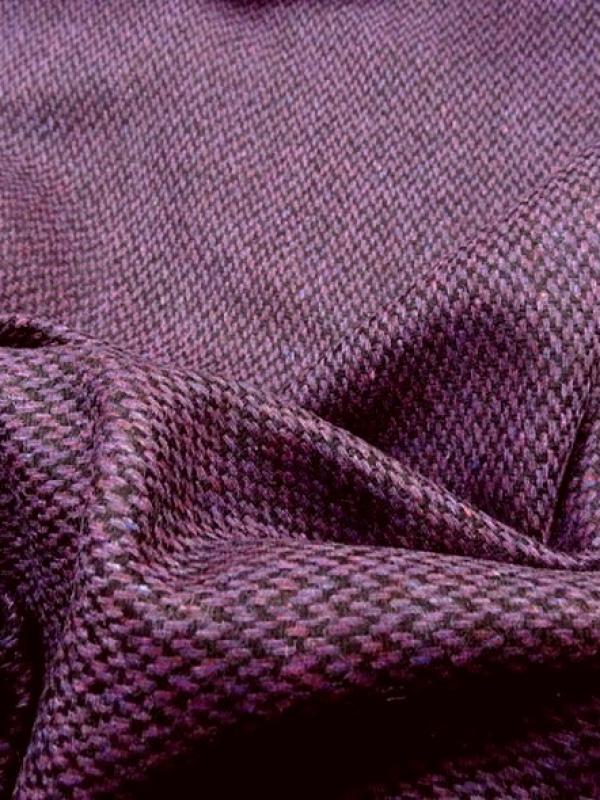 Drap de laine motif tisse prune chine et noir 1 