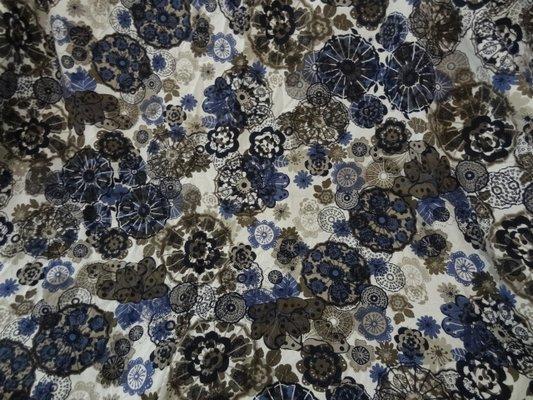 polyester fin blanc fleurs irréelles 01