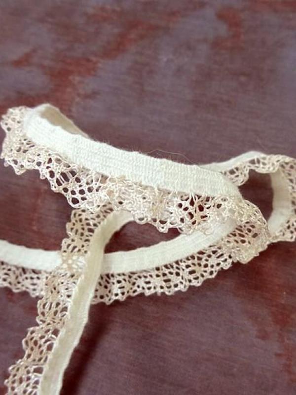 Elastique froufrou dentelle bisque 1 