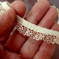 Elastique froufrou dentelle bisque 3