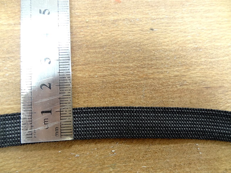 Elastique noir 12 mm 2