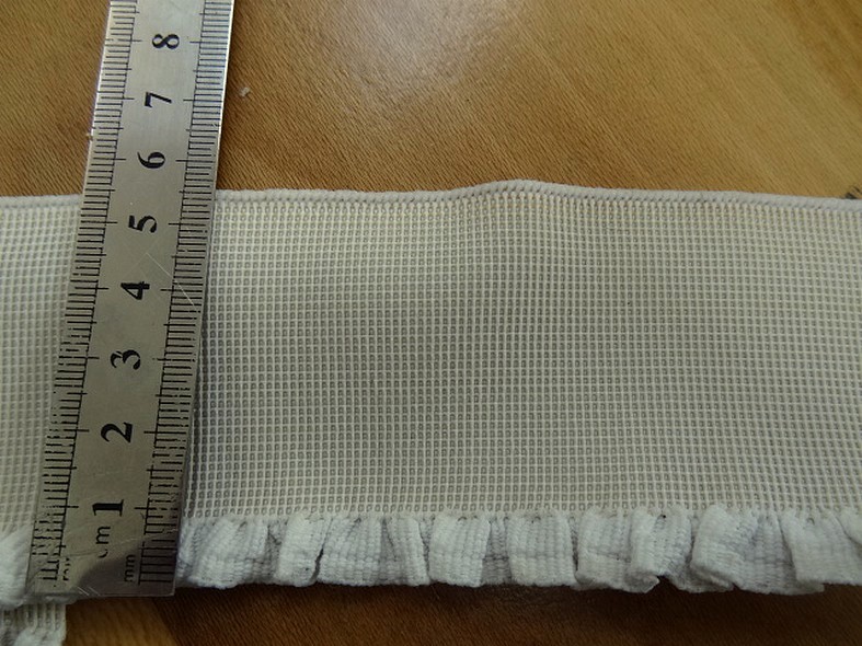 Elastique plat large ecru a volant blanc casse 2