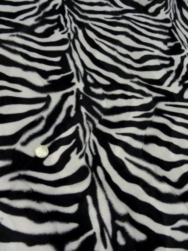 Fausse fourrure poil ras imprime zebre 1 