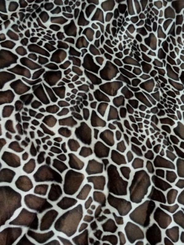 Fausse fourrure poil ras imprimee girafe 1 