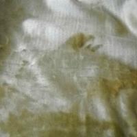 Fausse fourrure vanille a reflets blancs 2