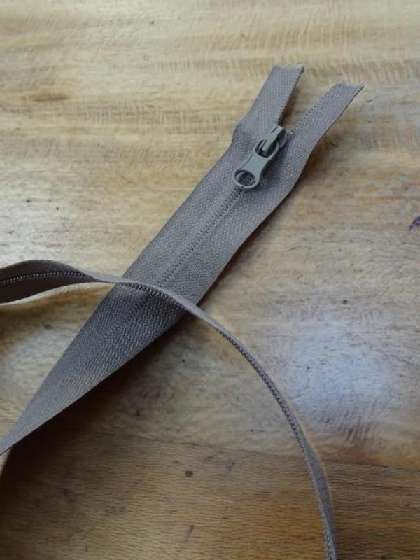 Fermeture eclair 52 cm teinte noisette moyen 3 